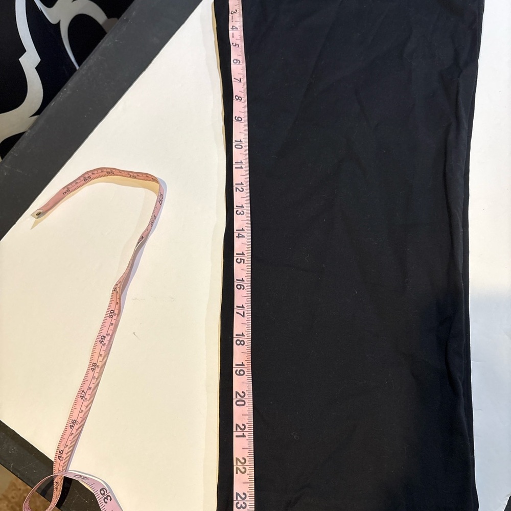 Talbots Women's Black Cropped Pants - Picture 6 of 8